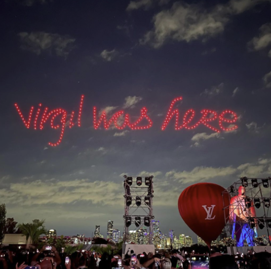Virgil Abloh生命中的最后一场秀 LOUIS VUITTON 2022年春夏男装秀