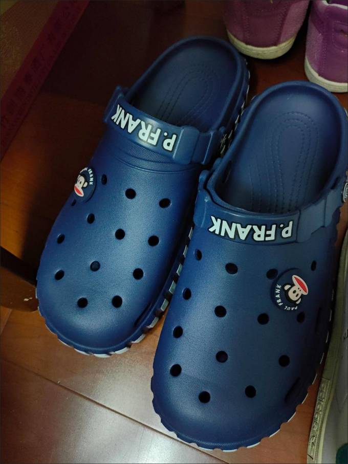 大嘴猴男士凉鞋怎么样 可以外穿的沙滩洞洞鞋还得是大嘴猴_什么值得买