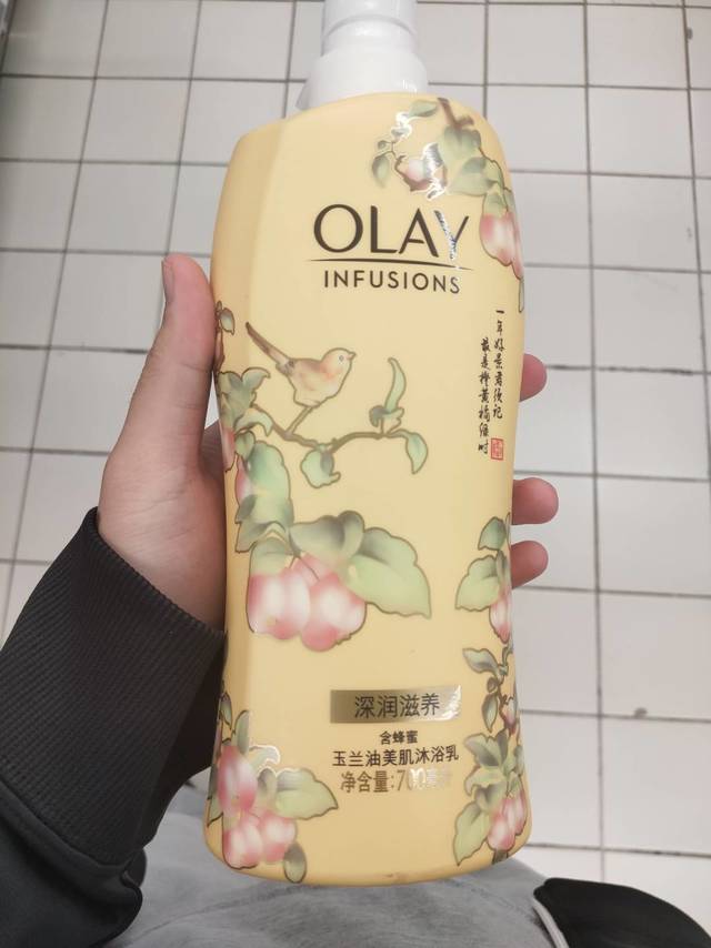 olay 蜂蜜深润滋养沐浴露 700ml