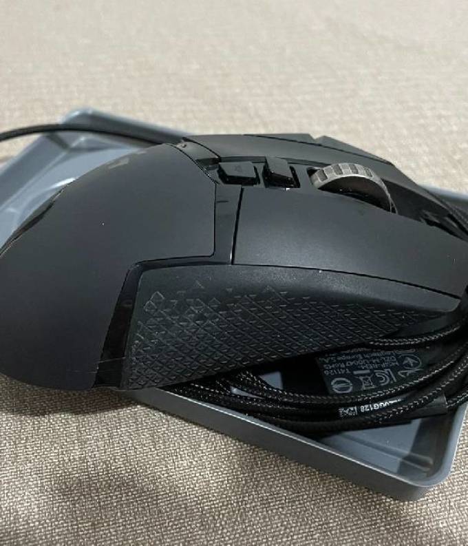 罗技g502主宰者游戏鼠标