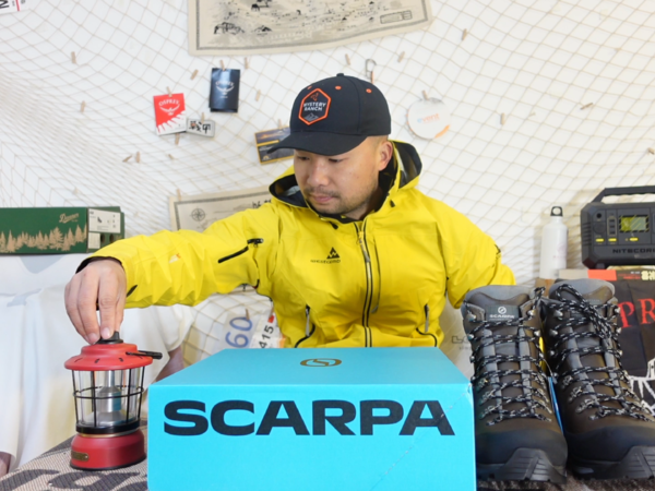 分辨2021年产SCARPA 动能鞋