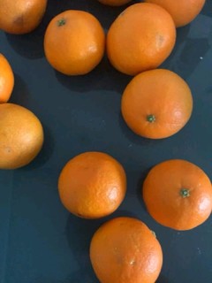 这个爱媛橙跟超市一个价但是不好吃