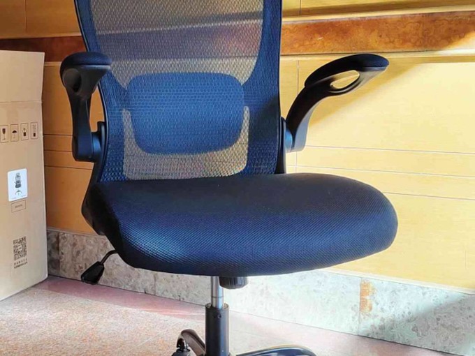 永艺电脑椅
