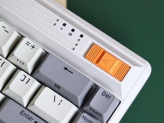 杜伽 FUSION复古白机械键盘分享