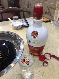 大牌美酒五粮液，值得我为你收藏