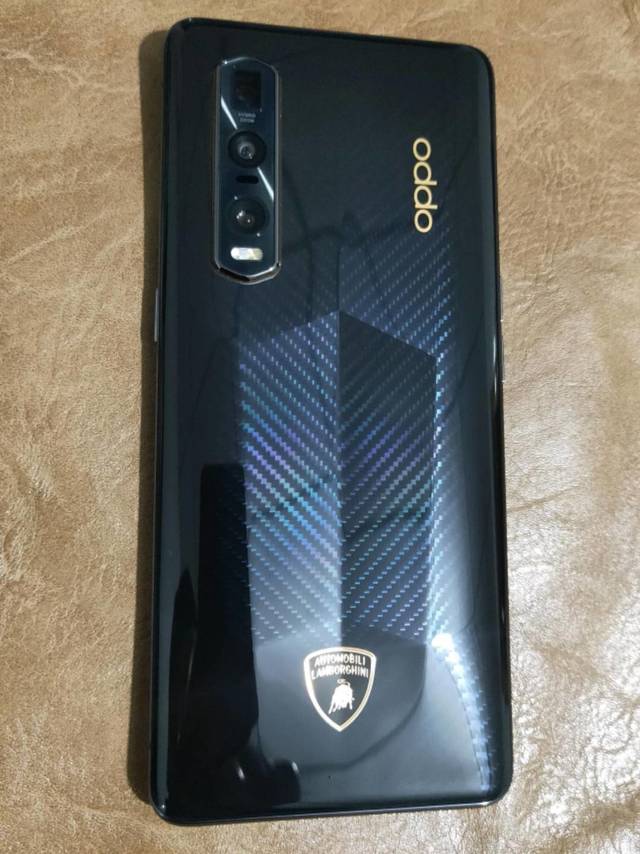 ​OPPO，也是有过历史的品牌。