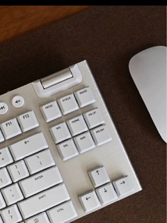 ​罗技LogitechG913TKL键盘