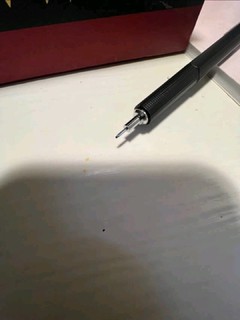 不管是绘图写字手感很好的自动铅笔