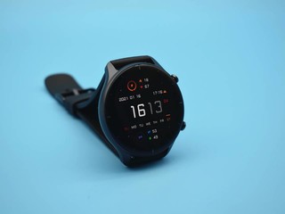 被颜值征服，Amazfit GTR 2e