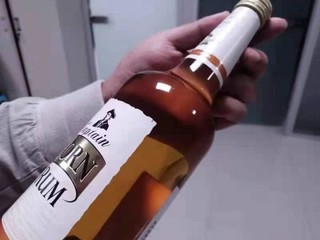 这个朗姆酒特别好