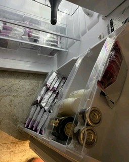 哈士奇(HCK)复古小冰箱107升