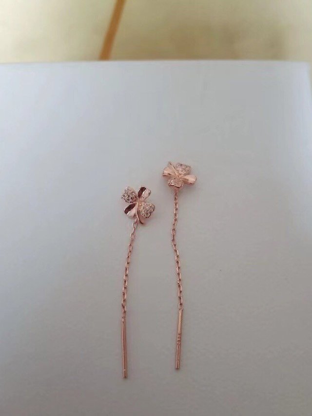 幸运四叶草耳环能带来好运非常喜欢