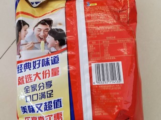 大食袋康师傅红烧牛肉面就是这个味儿！