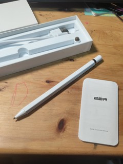 便宜的ipad涂鸦笔-亿色主动式电容笔