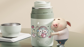 小白熊携手猪小屁推出联名款「多功能便携调奶器」