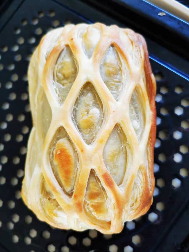 大希地惠灵顿酥皮黑松露牛排，又酥又香