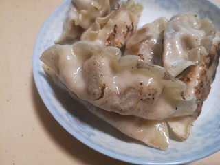 早餐吃什么？煎饺来一套