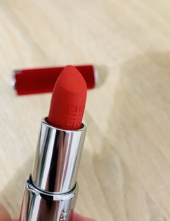 无法拒绝的纪梵希小羊皮高定💄