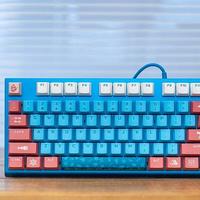 器材屋 篇七十九：给码字多一点色彩——美商 海盗船 碧蓝之海RGB樱桃轴游戏机械键盘上手