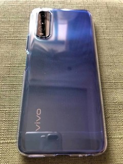 vivo Y70t 手机