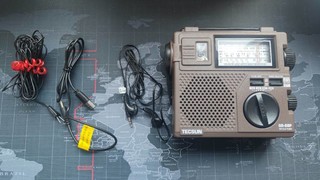 晒物-德生GR-88P收音机