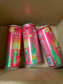 RIO冬季圣诞限定鸡尾酒!喝好酒送好友!