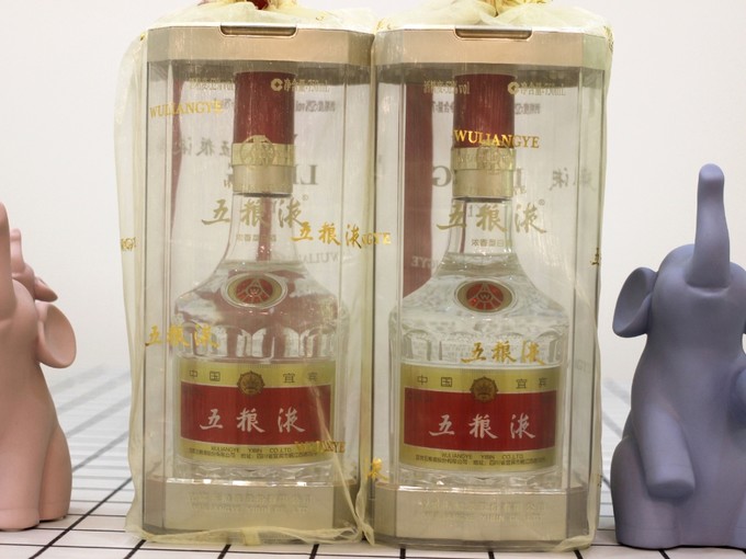 五粮液白酒