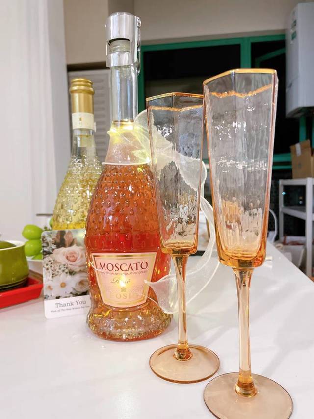 颜值出色，口感出众—莫斯卡托香槟起泡酒