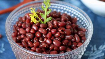 蜜红豆最简单的做法，入口清香，甜而不腻，有电饭锅就能做