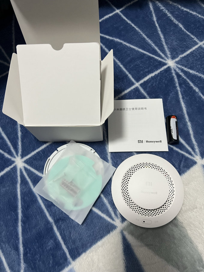 小米JTYJ-GD-03MI/BB智能家居怎么样 小米烟感卫士开箱体验_什么值得买