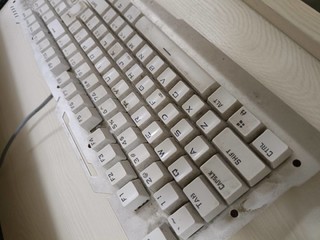 好用的键盘就是能用好几年都不坏的