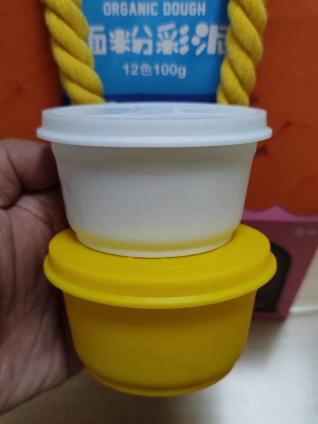 安全可靠的彩泥，小朋友可用