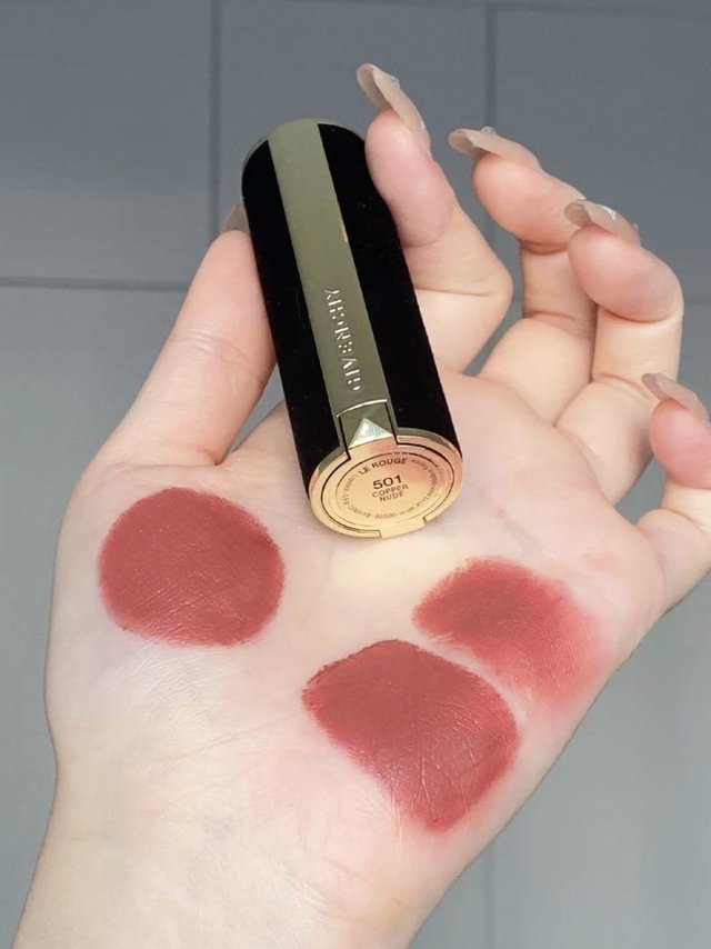 纪梵希黑金丝绒#501🖤