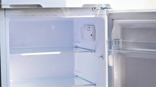 这个小冰箱还不错，小户型可以考虑。