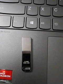 支持usb3.1，颜值爆表精致小巧的u盘