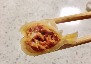 还在抢蟹黄面？不去来试试蟹黄水饺。
