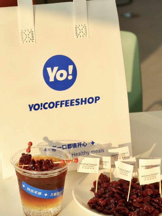 没想到咖啡配酸樱桃干🍒也可以碰撞出火花