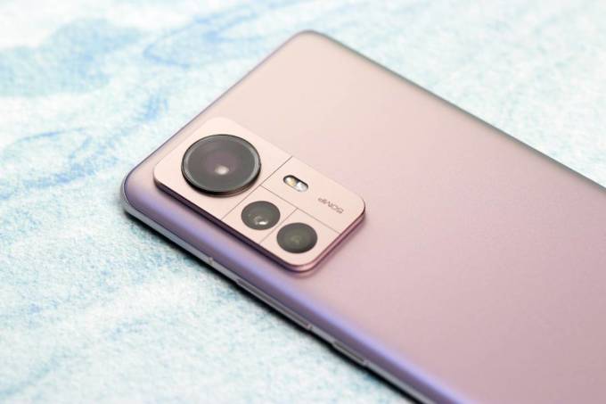 小米12x手机怎么样 最强国产旗舰小屏机型小米12x手感稳稳的_什么值得