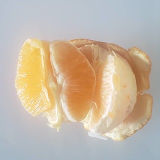 农夫山泉纽荷尔脐橙，有点甜