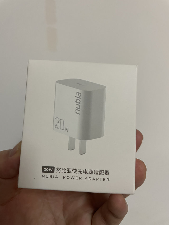 努比亚PD 20W给力