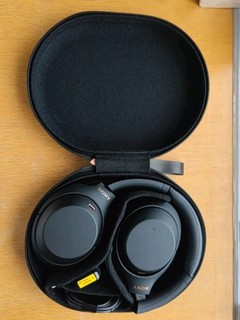索尼 WH-1000XM3 头戴式耳机