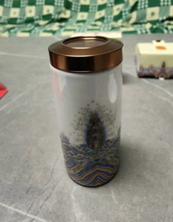 容山堂茶叶罐