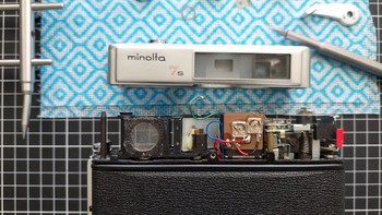 机械逻辑 篇十：Minolta Hi-Matic 7S 取景器清理