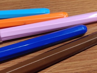 压箱底的彩色中性笔，晨光yyds