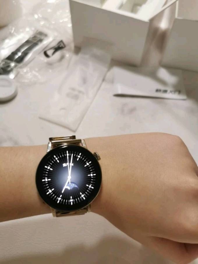 华为watchgt3雅致款手表