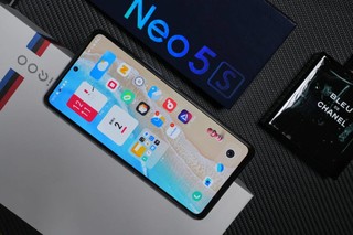 iQOO Neo5S快速评测