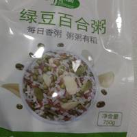 十月稻田绿豆百合粥，快捷方便又有营养。