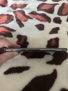 晒晒初代经典的全面屏刘海iphone手机