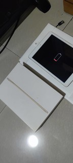 IPAD air2老矣 该换一个最新版了