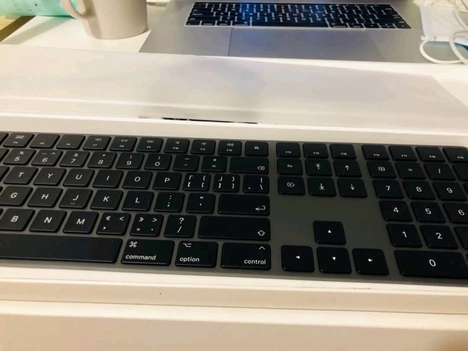 苹果无线键盘